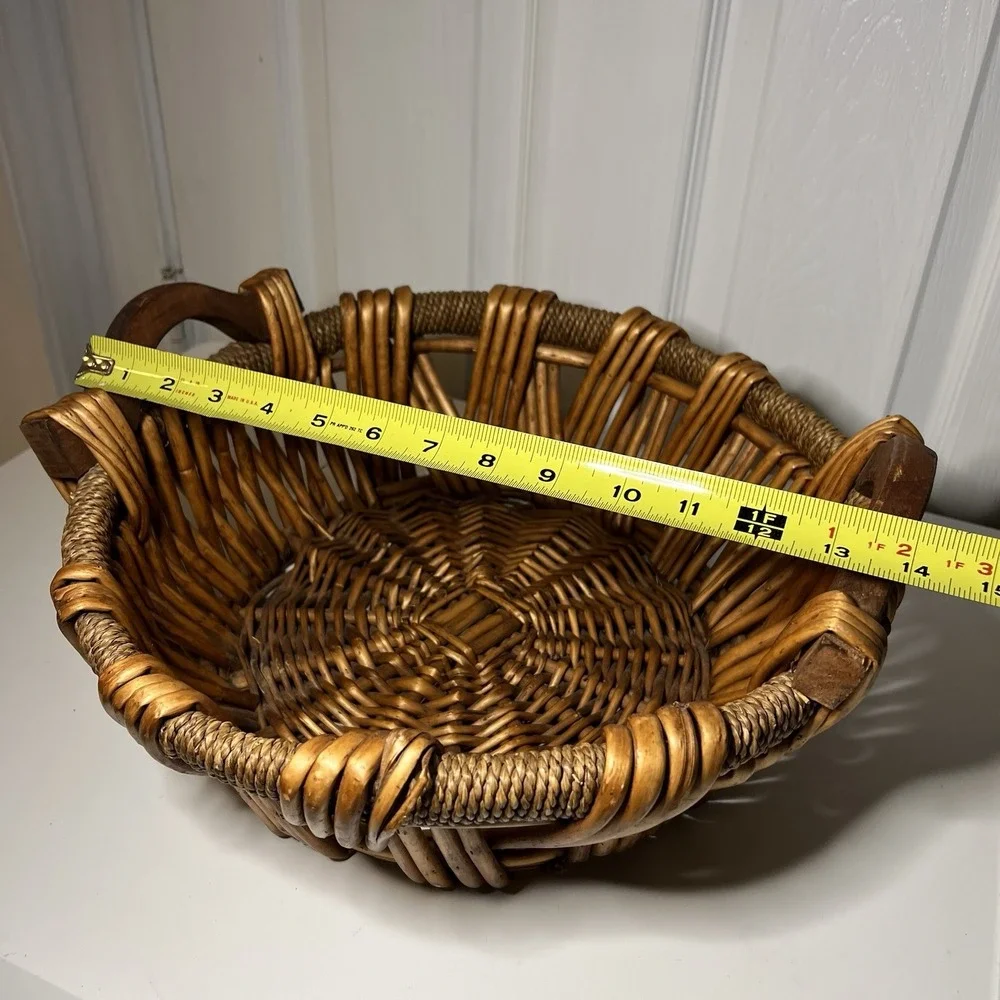 Vtg‎ Woven Wicker or Rattan Basket Wooden Handles 14